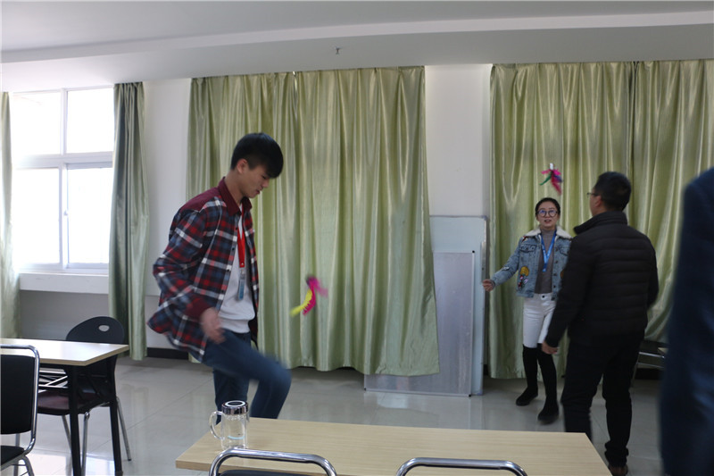 1486719161108719.jpg IMG_5369.JPG